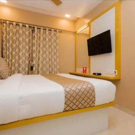 Hotel Comfort- Andheri West Mumbai Exterior foto