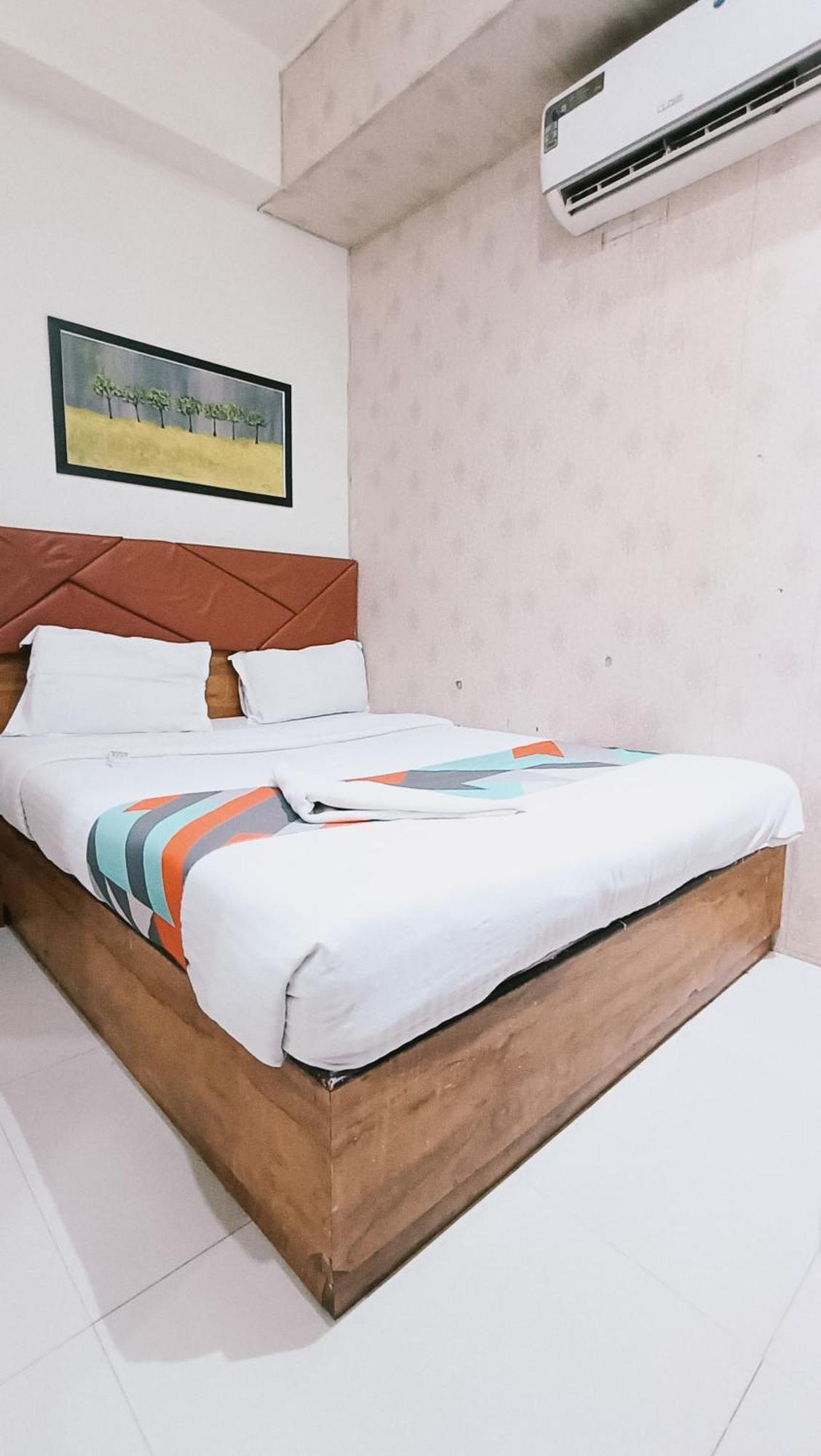 Hotel Comfort- Andheri West Mumbai Exterior foto